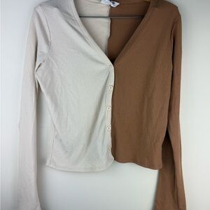 Two-Tone Ribbed V-Neck Top